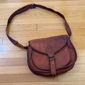 Satchel & Fable Brown Leather Crossbody Saddle Bag Rustic Boho Vintage Style